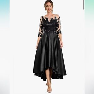 Black and Nude Floral Appliqué Lace High-Low Short Sleeve Dress Sz 14 NWT